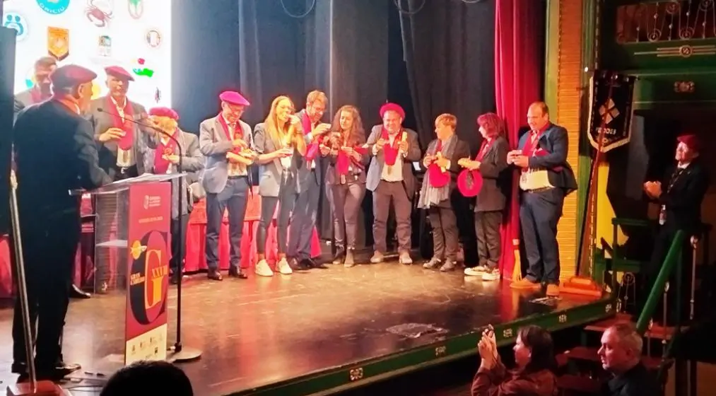 La Cofradía de la Anchoa cuenta con 25 cofrades de número nuevos. R.A.