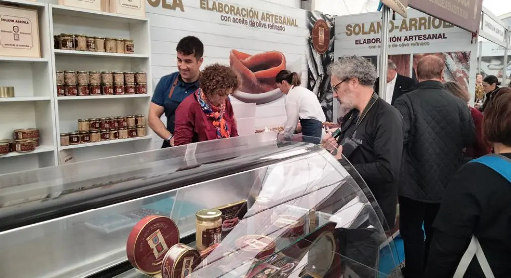 Expositor de Conservas Soalano-Arriola. R.A.