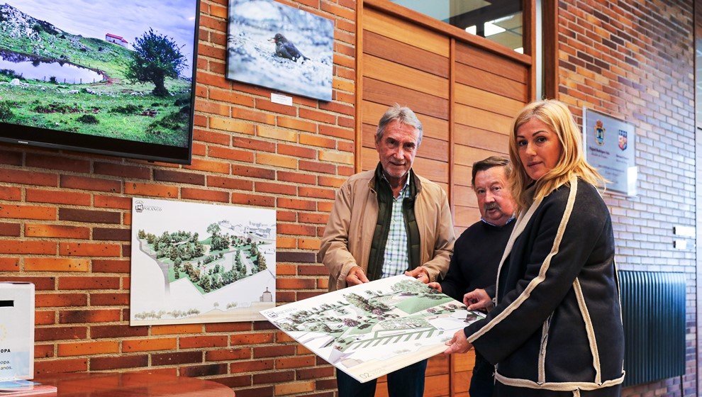 La alcaldesa muestra el proyecto de Prado Infante.