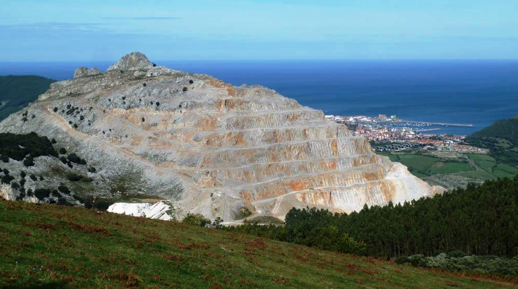 Cantera de Santullán.