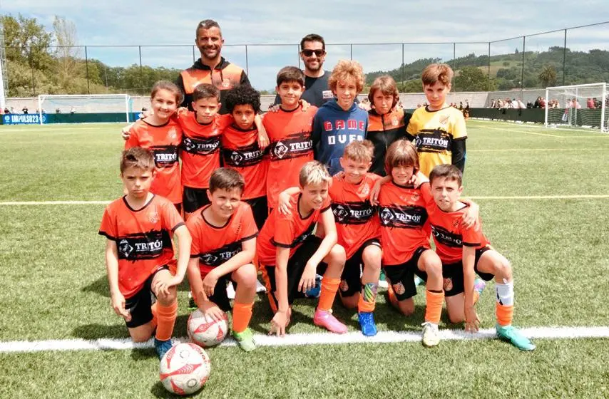 Futbolistas del Sámano. R.A.