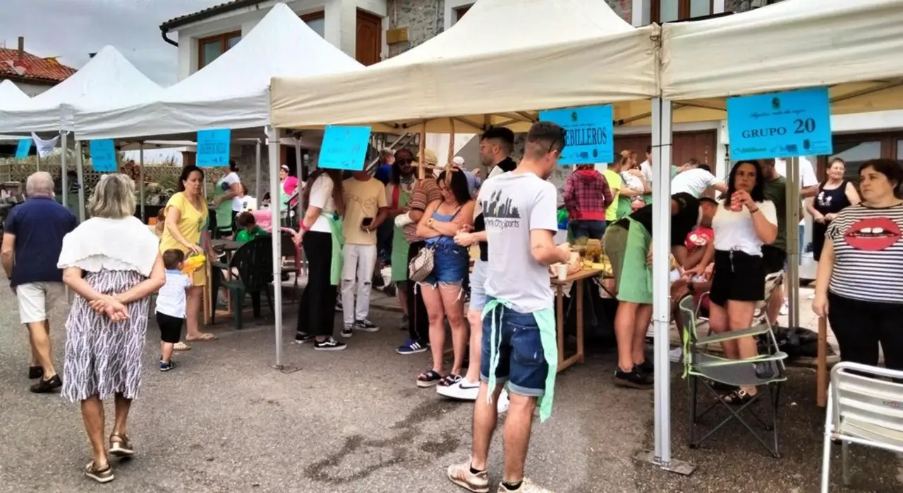 27 grupos participaron en el Concurso. R.A.