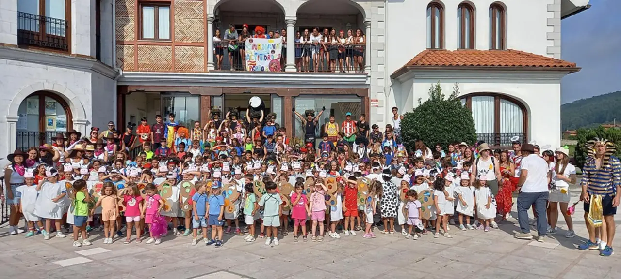 Los niños disfrutaron del Carnaval de Verano.