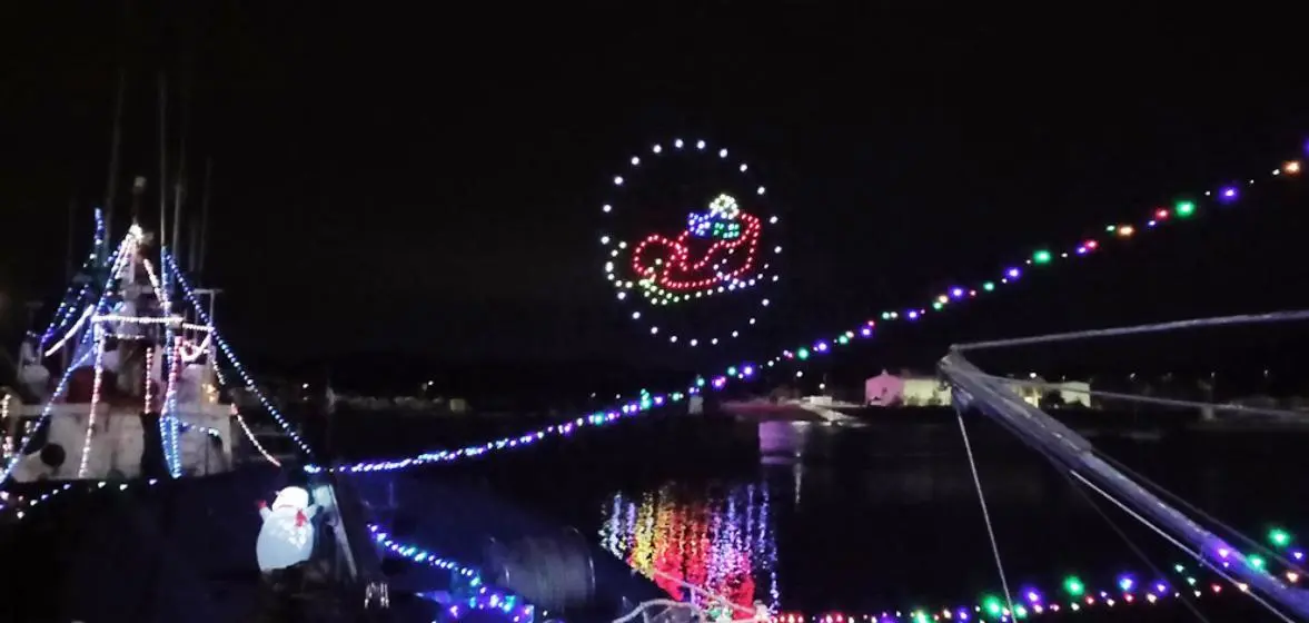 Trineo en el cielo de Santoña. R.A.