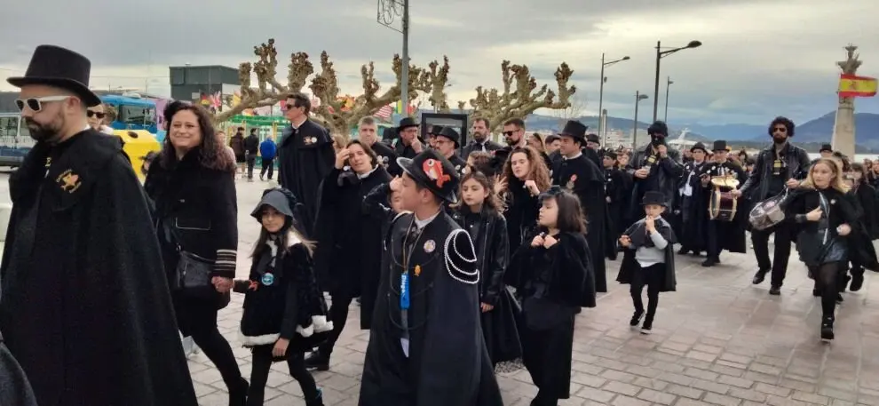 Los vecinos acompañaron el Besugo. R.A.