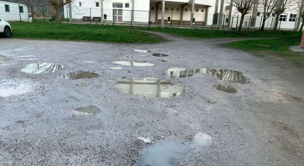 Estado del aparcamiento en Castañeda.