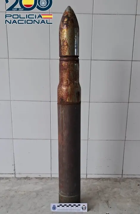 Proyectil encontrado en Peñacastillo.