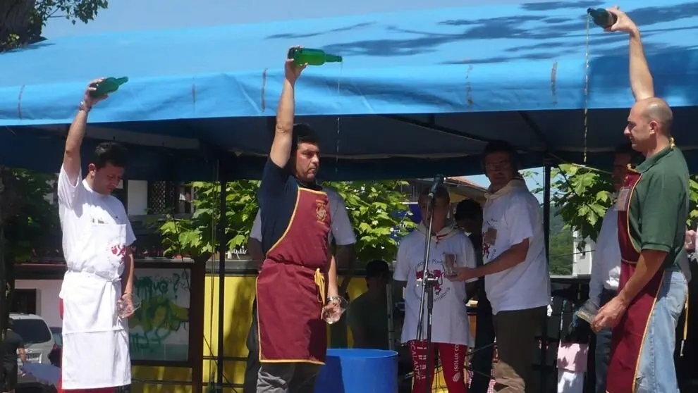 Apertura del Día de la Sidra en Escalante. R.A.