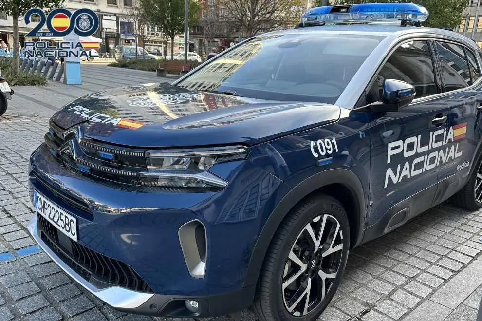 Vehículo de la Policía Nacional.