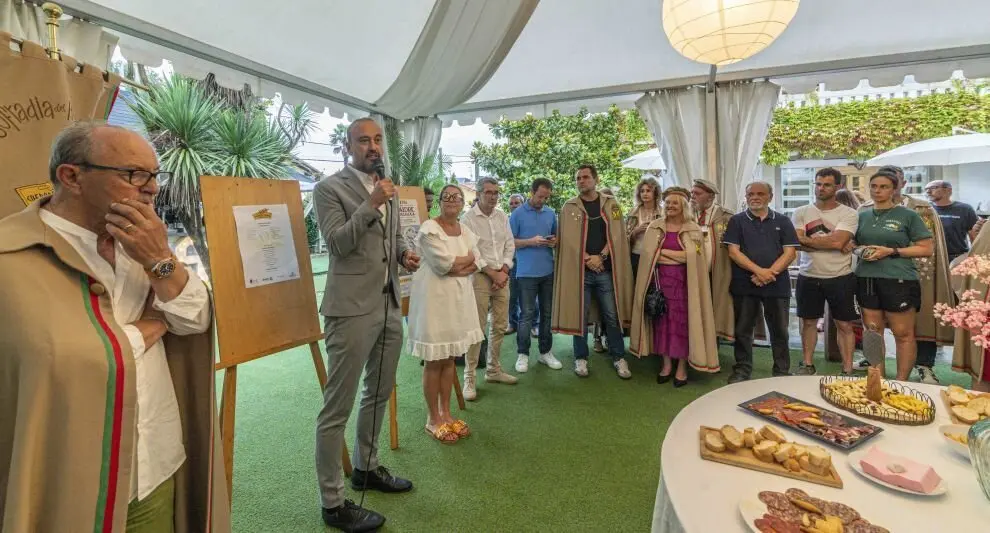 Presentación del Capítulo del Hojaldre de Torrelavega.