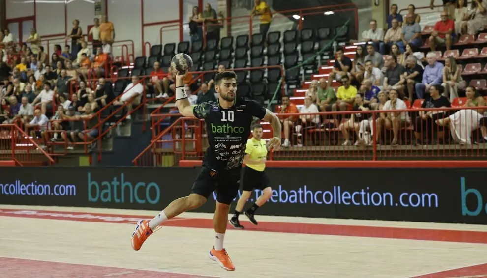 Jugador del Bathco BM Torrelavega.