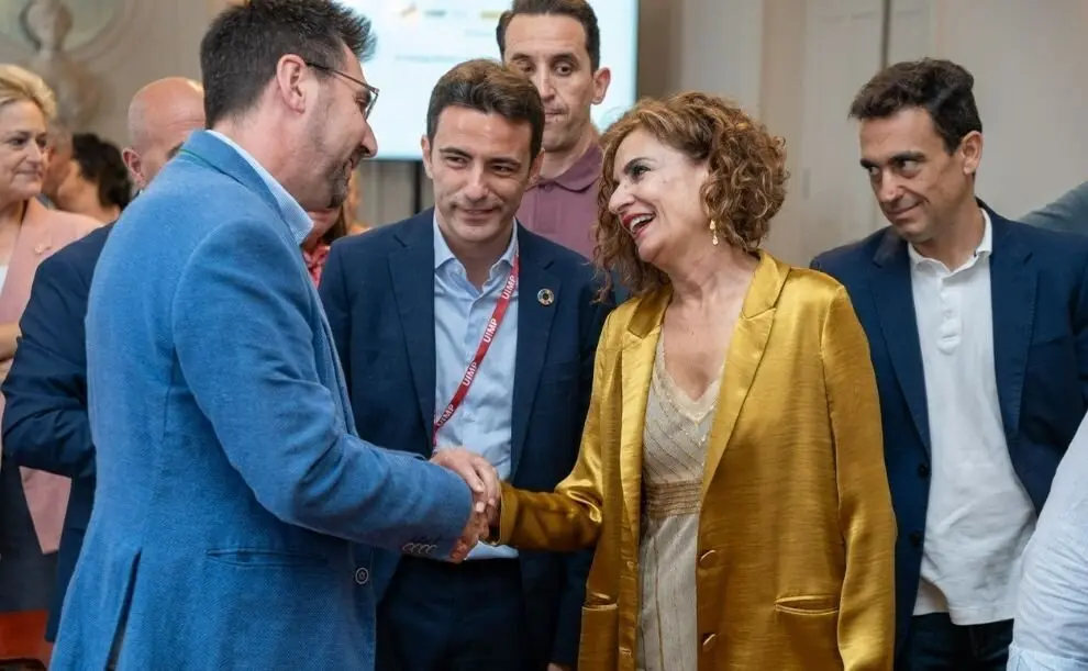 El Estado condonará la deuda a Cantabria.