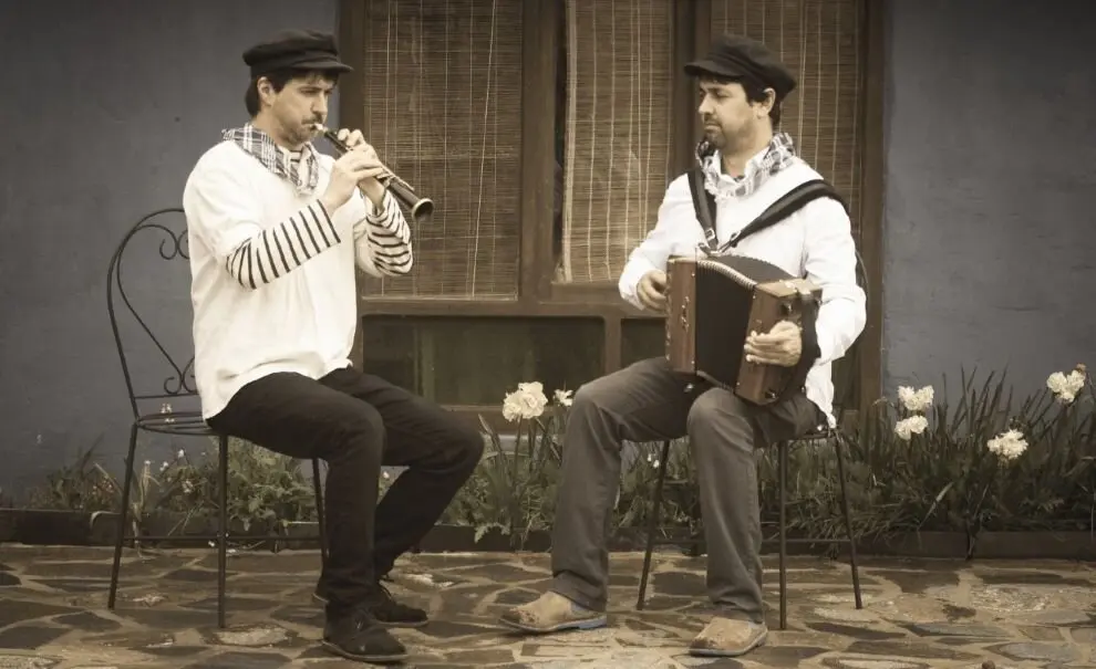 Los Cambaros.