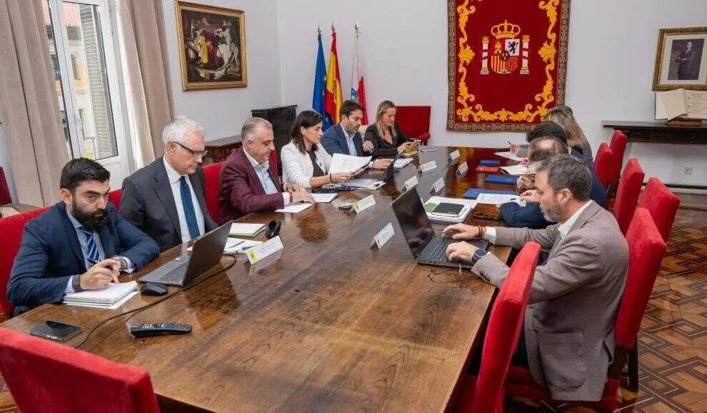 Comisión de la Integración Ferroviaria de Santander.