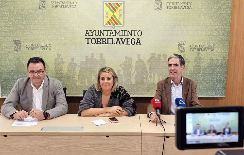 Presentación del Concurso Rey de Redes en Torrelavega.