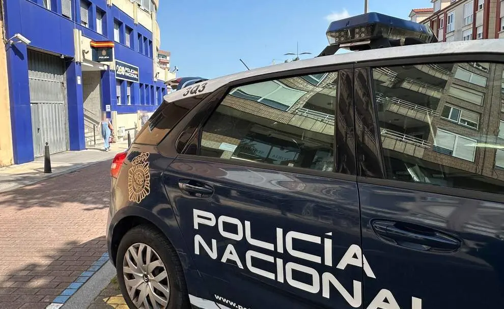 Policía Nacional de Torrelavega.