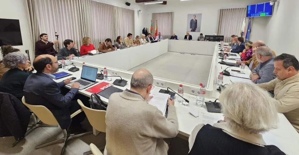 Concejales en el Pleno de Torrelavega.