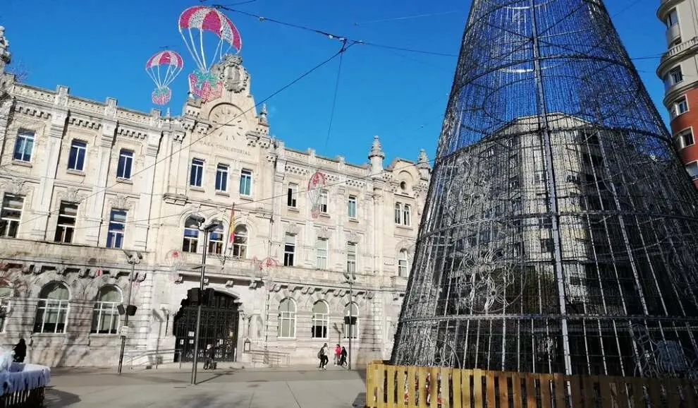 Santander est&aacute; inmersa en la Navidad.