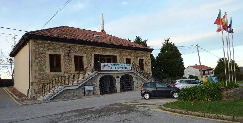 Ayuntamiento de Ribamont&aacute;n al Mar. R.A.