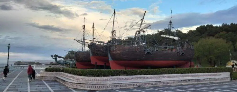 Galeones en La Magdalena. R.A.