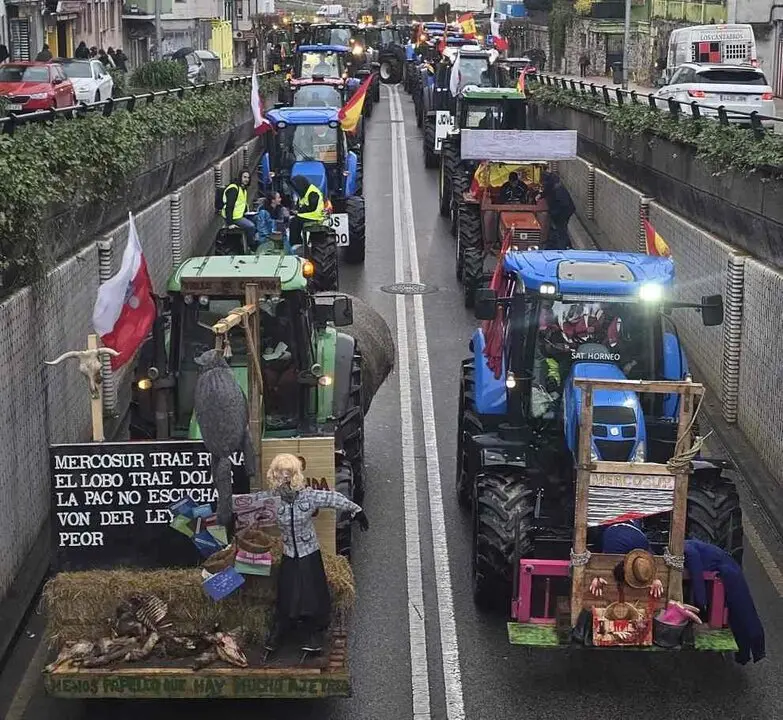 Tractorada en Santander.