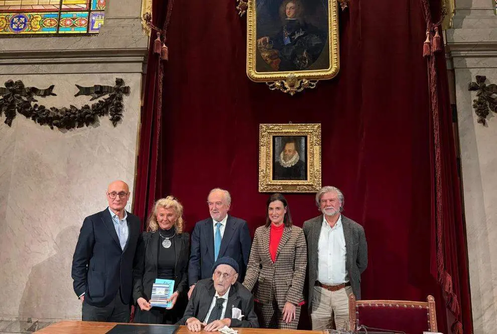 Presentaci&oacute;n de las poes&iacute;as de &Aacute;lvaro Pombo.