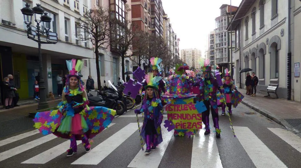 El grupo 'Menudas piezas'. R.A.