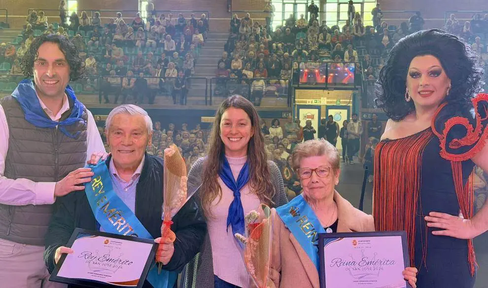 Reyes Em&eacute;ritos de las Fiestas de San Jos&eacute;.