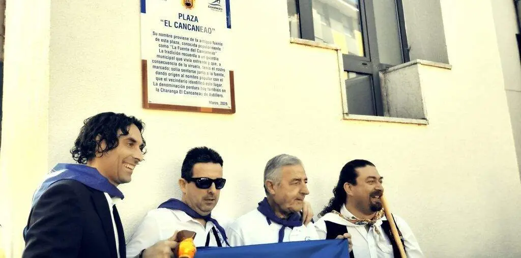 Descubrimiento de la placa. R.A.