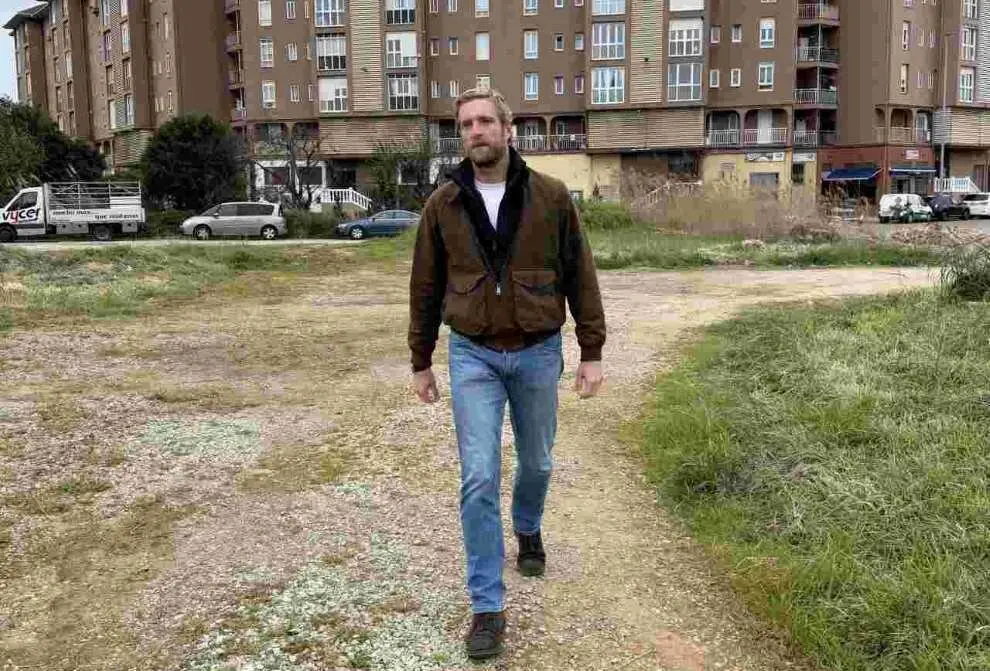 Felipe Pi&ntilde;a en el Vial del Corcho.