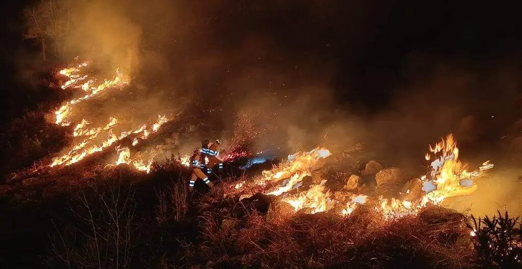 Incendio reciente en Luena.