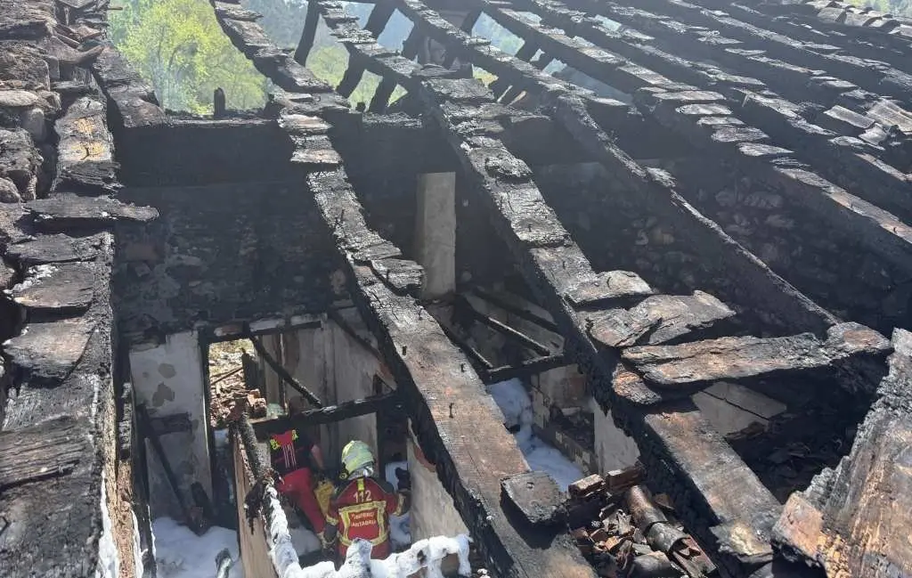 Incendio en Mazcuerras.