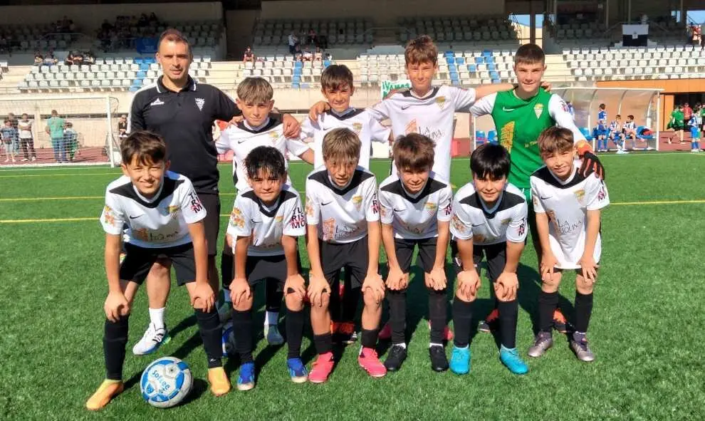 Equipo alev&iacute;n del Santo&ntilde;a. R.A.