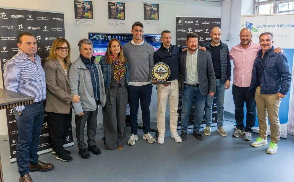 Presentaci&oacute;n del torneo en Torrelavega.