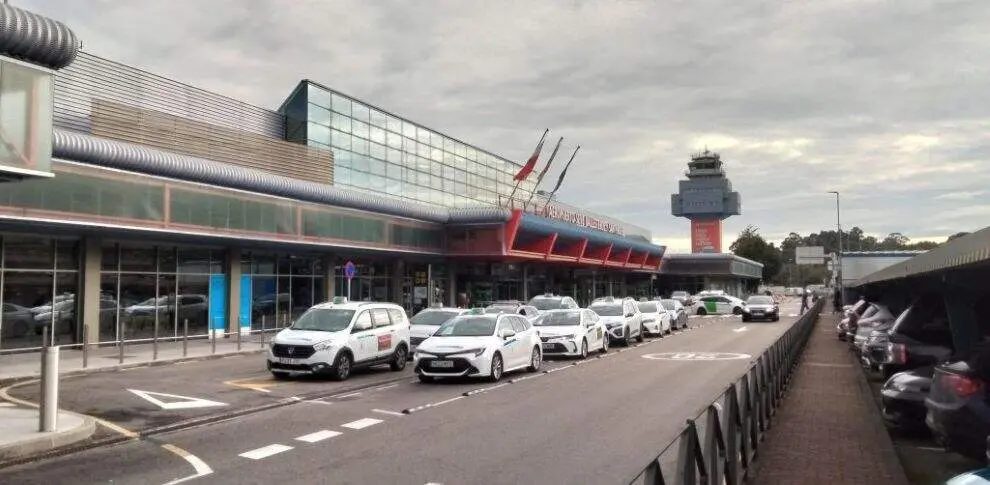 Aeropuerto Seve Ballesteros. R.A.