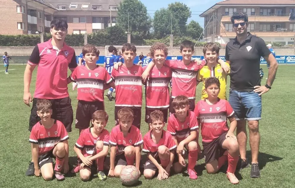 Velarde 2014. R.A.