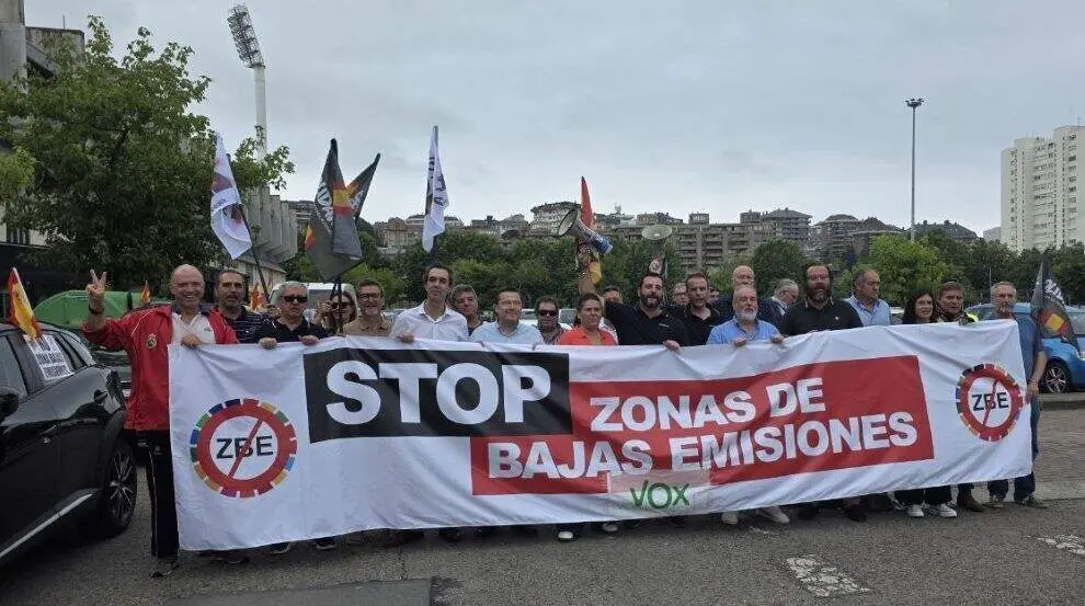 Movilizaci&oacute;n contra las Zonas de Bajas Emisiones en Santander y Torrelavega.