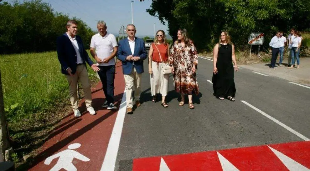 Las autoridades pol&iacute;ticas visitaron las obras de esta v&iacute;a de comunicaci&oacute;n.