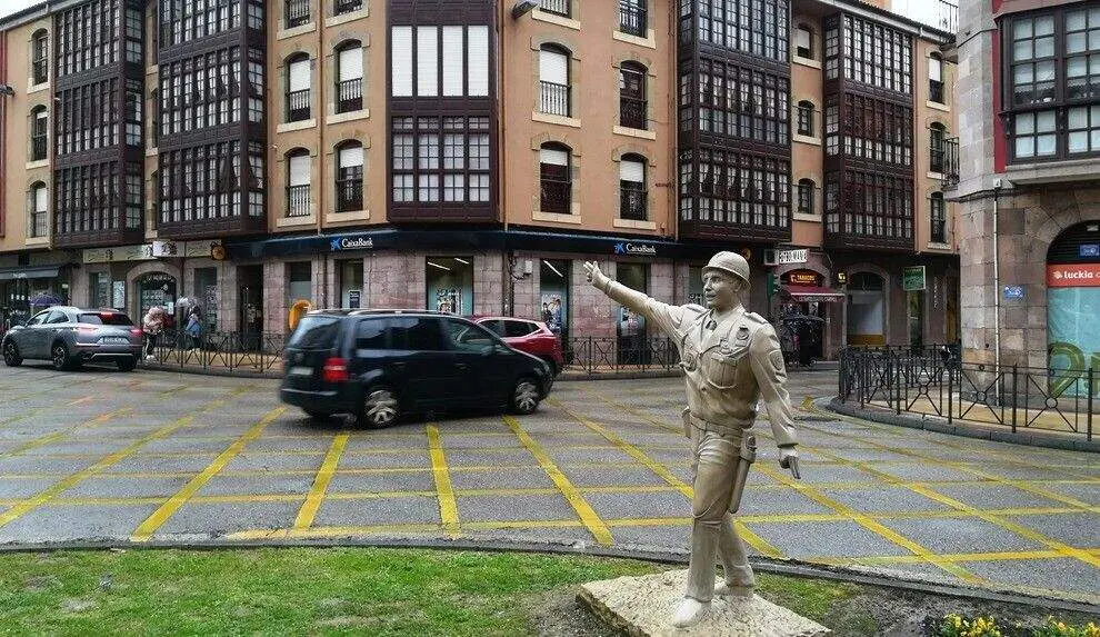 Tr&aacute;fico en Torrelavega. R.A.