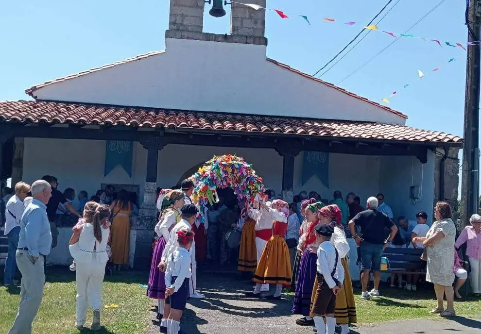Procesi&oacute;n en Marina de Cudeyo.