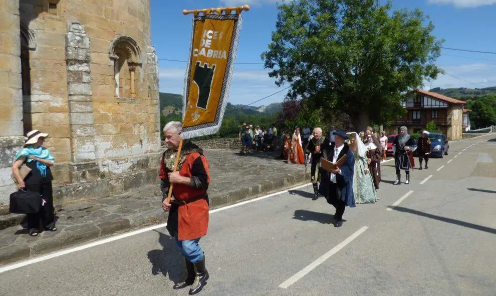 El colectivo Ra&iacute;ces de Cantabria. R.A.