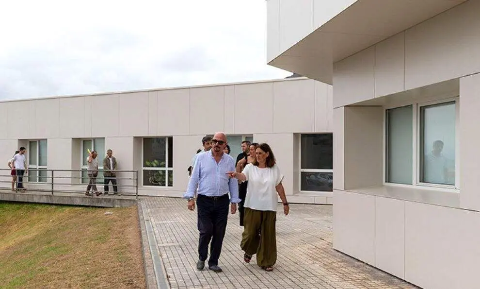 Centro de salud de Cazona, en Santander.