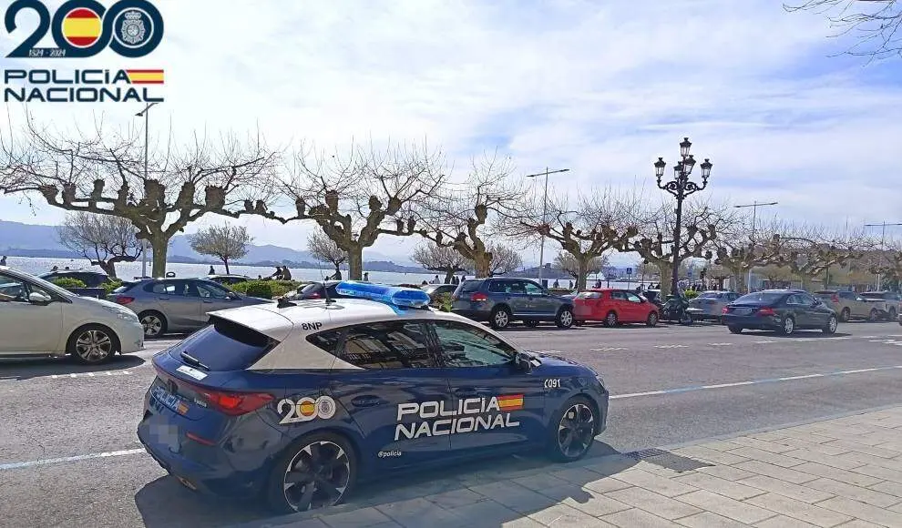 Veh&iacute;culo de la Polic&iacute;a Nacional de Santander.