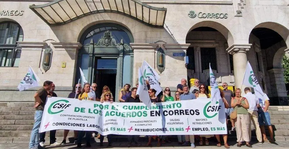 Concentraci&oacute;n de Correos en Santander.