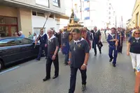 La procesión de la imagen contó con numerosos seguidores. R.A.