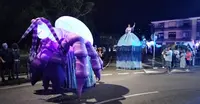 El desfile partió de la rotonda de entrada a Noja. R.A.