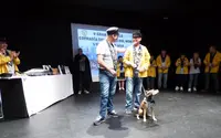 Un perro nombrado cofrade de número. R.A.