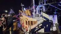 Los barcos pesqueros iluminados. R.A.
