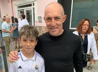 Pedro Munitis se tira una fotografía. R.A.