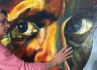 La muestra incluye visitas guiadas.